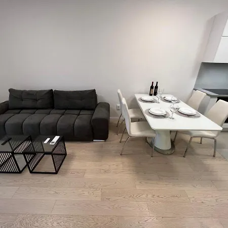 Apartman Addenda With Free Garage Parking *