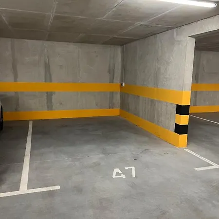 Apartman Addenda With Free Garage Parking Split